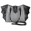 Sac  main similicuir  ailes de chauve-souris et rayures noires et blanches